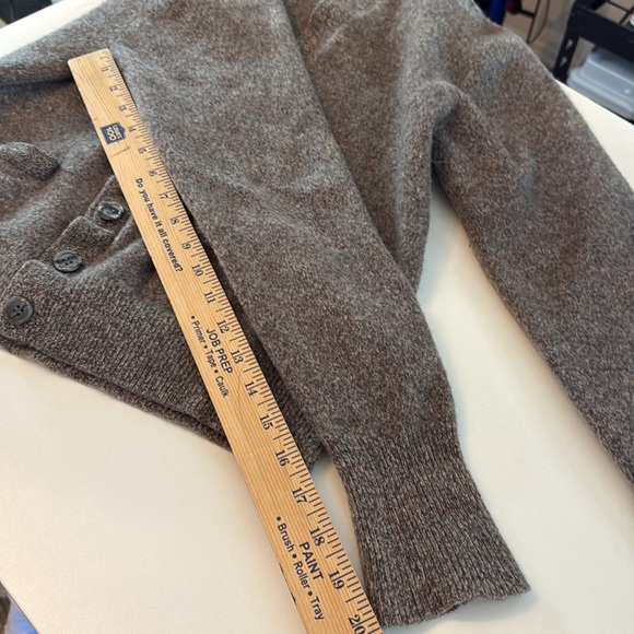 Vintage Lord & Taylor 100% Lambswool Button Up Cardigan Sweater - Picture 9 of 10